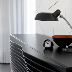 Credenza buffet con cassetti Tide di Karim Rashid
