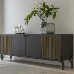 Credenza Canette a 4 ante in pelle nabuk verde salvia e rovere