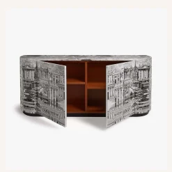 Credenza Città Che Si Rispecchia