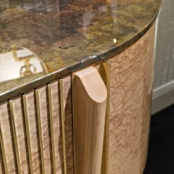 Credenza in legno e marmo Terra di Siena di Tamo
