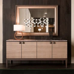 Credenza in marmo con impiallacciatura incisa