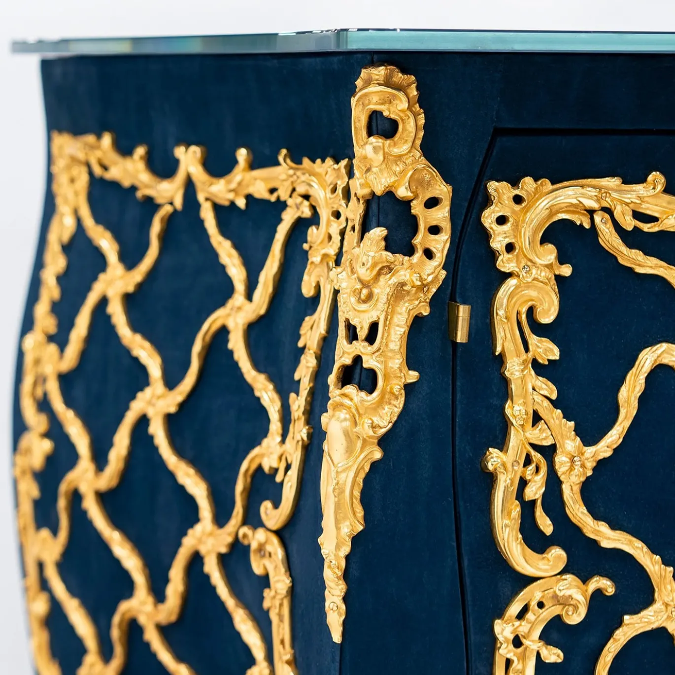Credenza in stile Luigi XV