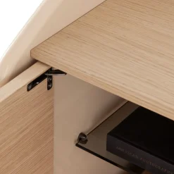 Credenza INTARSIO cipria lucido con scocca in rovere naturale intarsiata a mano