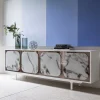 Credenza Margarette a 4 porte Trinity effetto marmo bianco