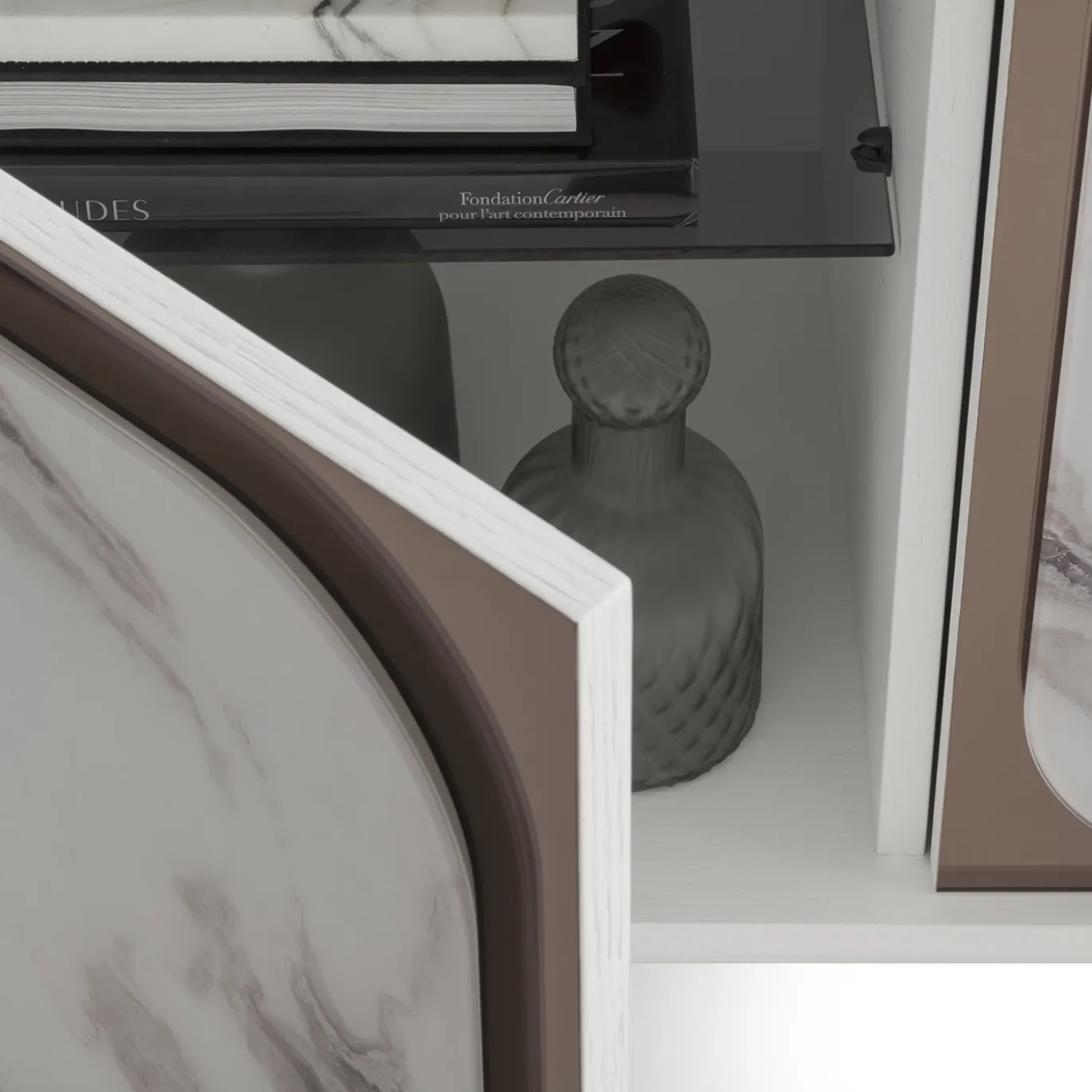 Credenza Margarette a 4 porte Trinity effetto marmo bianco