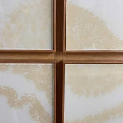 Credenza quadrata a 4 ante in vetro e rovere di Mascia Meccani
