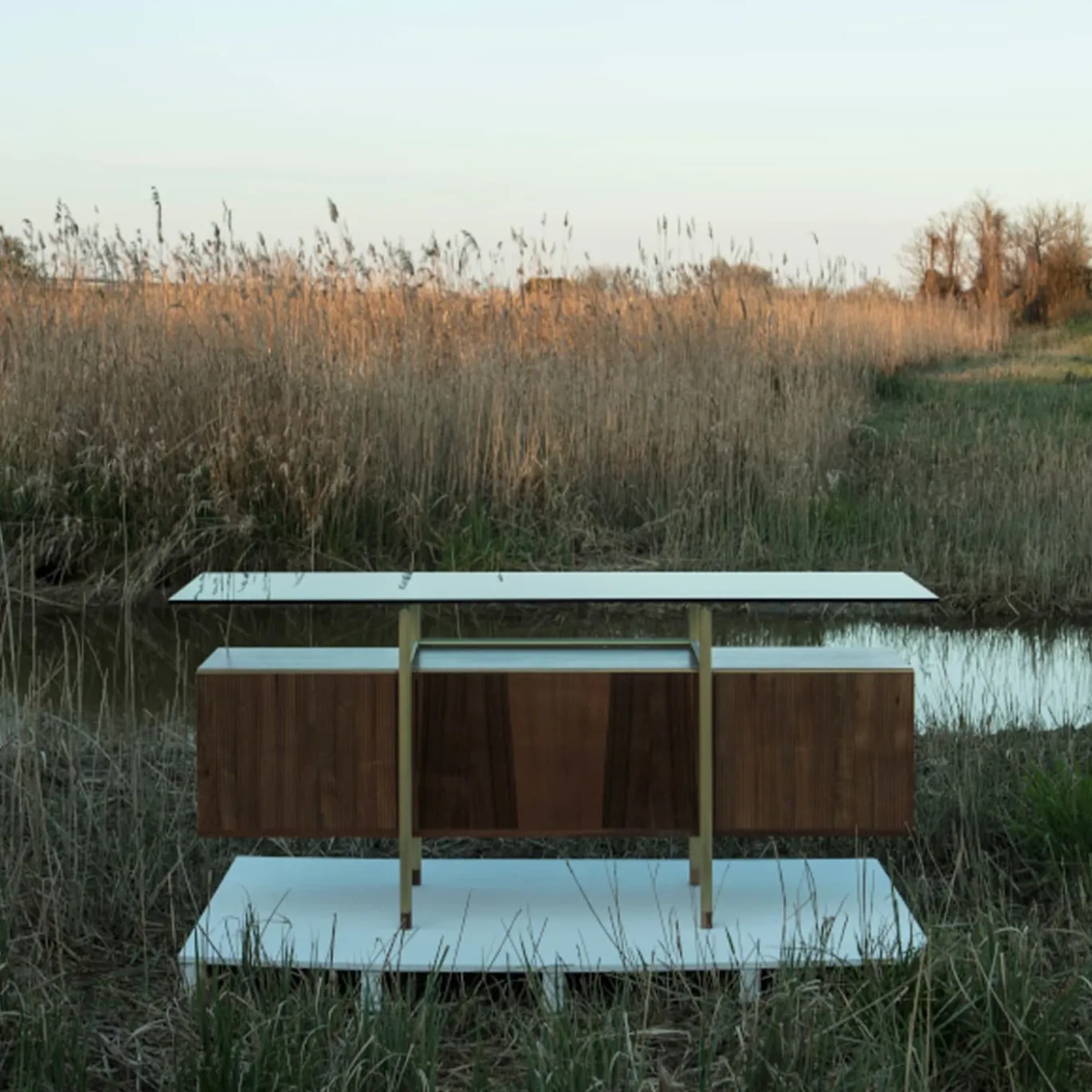 Credenza Serica