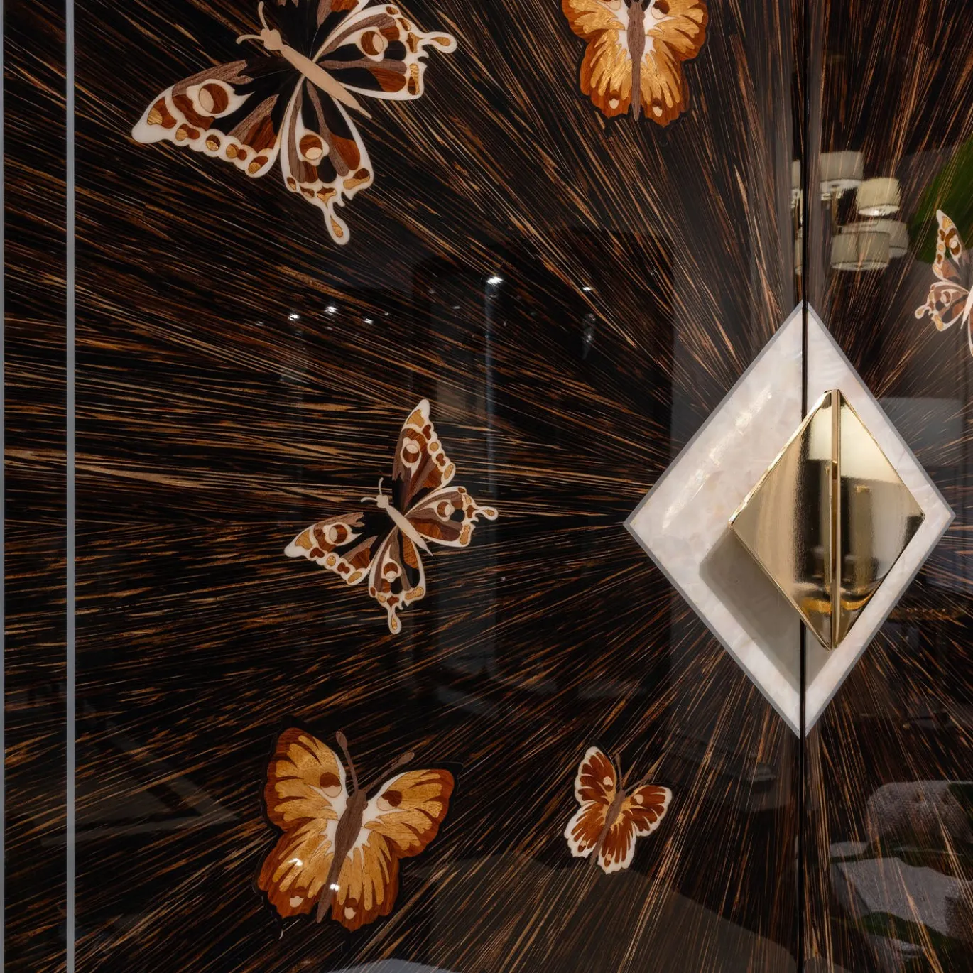 Credenza Stipo W064 Butterfly