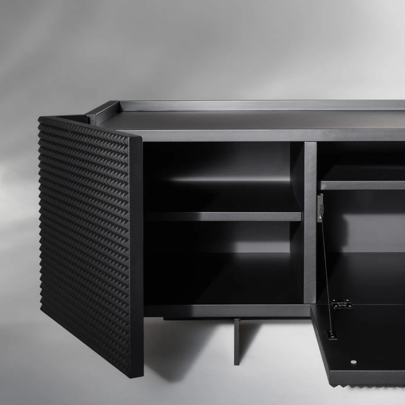 Credenza TV Alfieri in legno laccato nero