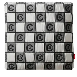 Cuscini decorativi con cornice a scacchi #2