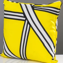 Cuscino giallo Tria