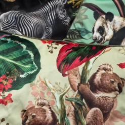 Cuscino in velluto Animalia con Koala e fiori rosa