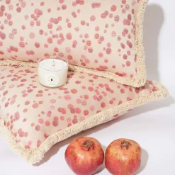 Cuscino piccolo con frange rosse e fucsia