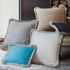 Cuscino rettangolare Artic Black in edizione limitata