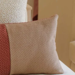 Cuscino rettangolare in tessuto intarsiato Jacquard Bis