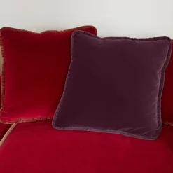 Cuscino reversibile in velluto fantasia floreale e ciliegio scuro