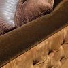 Divano Capitonné in velluto mohair e pelle scamosciata