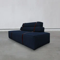 Divano Docker in velluto blu navy