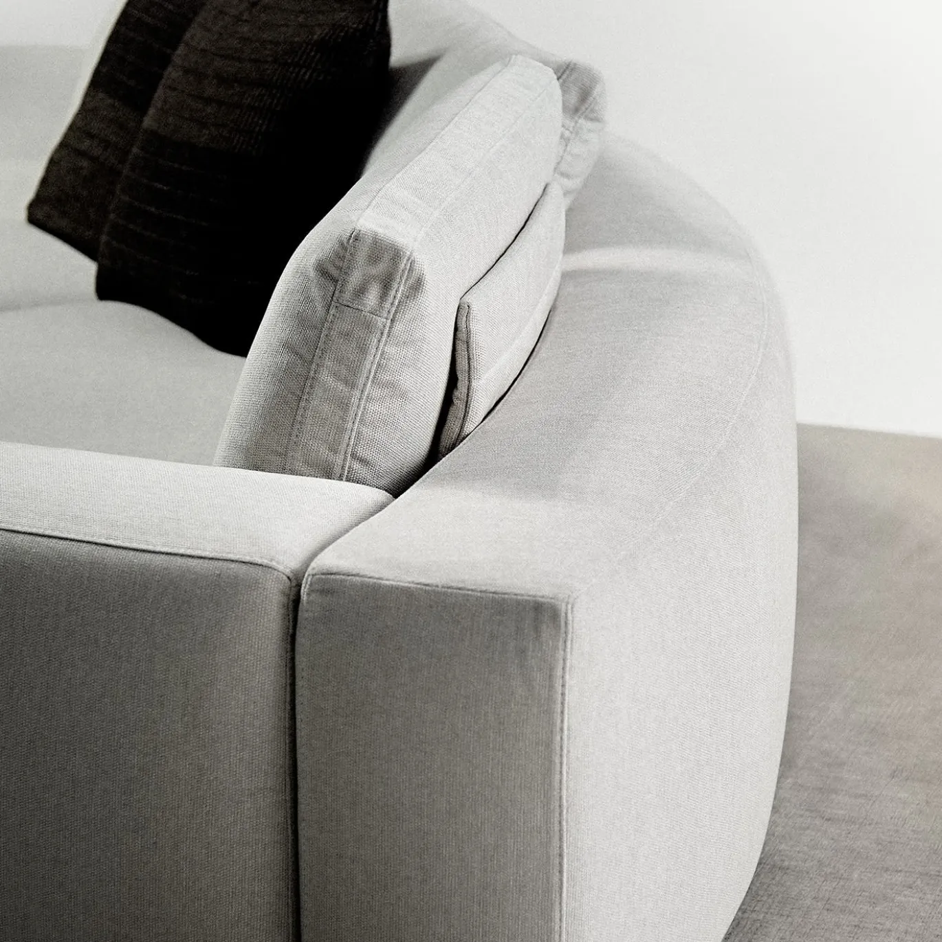 Divano Rio Curved Modular Beige di Ludovica + Roberto Palomba