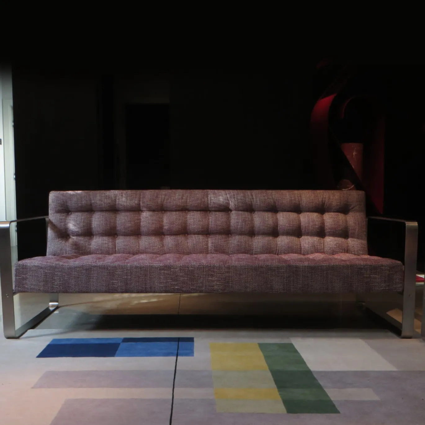 Divano rosso T33 di Franco Albini