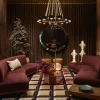 Divano Wild Side Curved Red Wine con tavolo di Lorenza Bozzoli