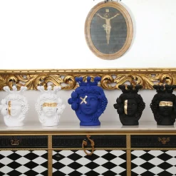 Donna Assunta Vaso Oltremare blu