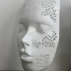 Donna MASCHERATI Scultura Bianca