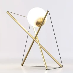 ED057 Lampada da tavolo in ottone