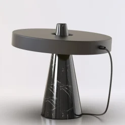 Ed039 Lampada da tavolo in ottone nero