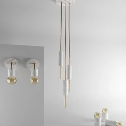Elegante scendiletto Statuario