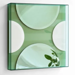 Figure M2 Specchio verde