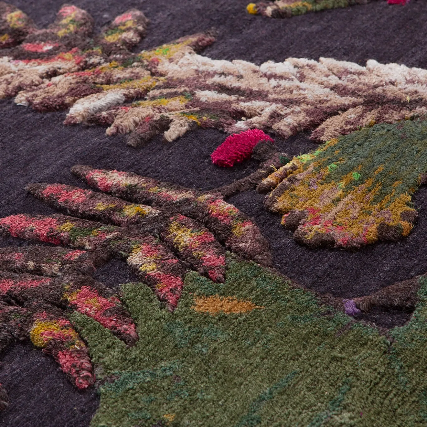 Fiori selvaggi: Tappeto Blossom di Kiki Van Eijk