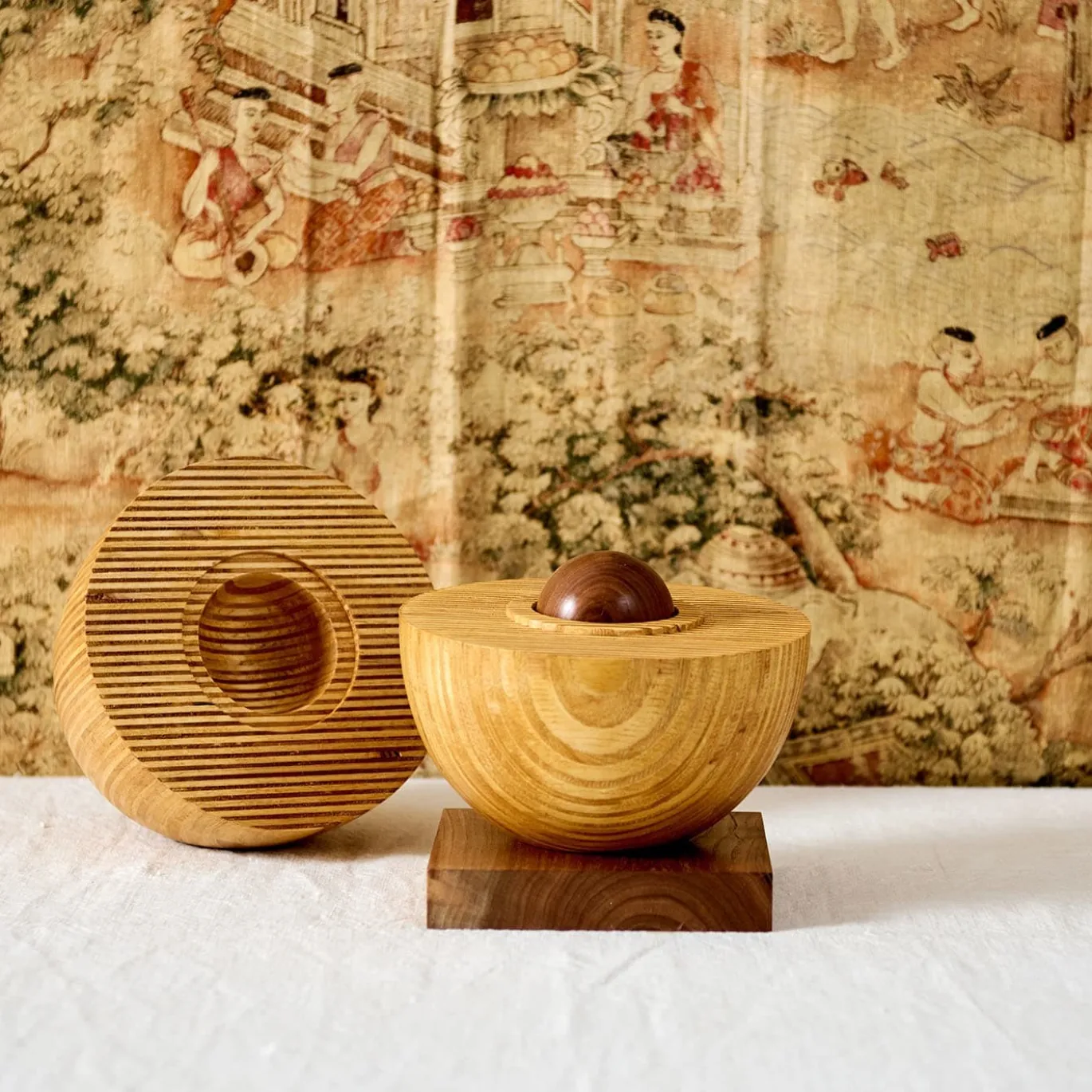 Grande oggetto decorativo in legno Uovo in edizione limitata #22