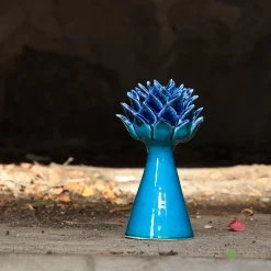Il candeliere in ceramica turchese e blu La Cynaria