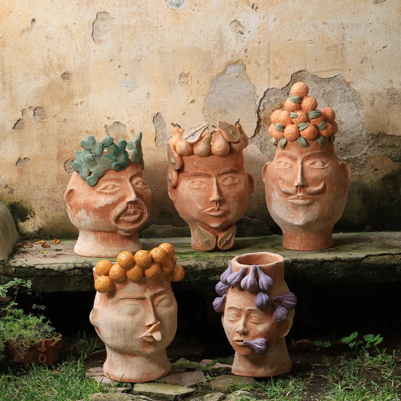 Il Grande Goloso con Melanzane Terracotta Figurative Vase