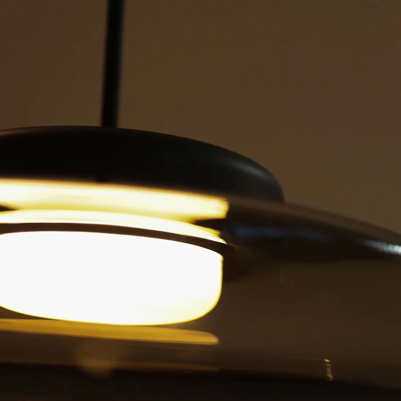 Illuminazione a sospensione in vetro grigio Lounge