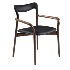 Kong Chair di Alex Bocchi e Alberto Pozzoli