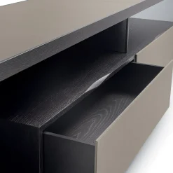 Kukei Credenza Simmetrica in Legno di Frassino e Pelle