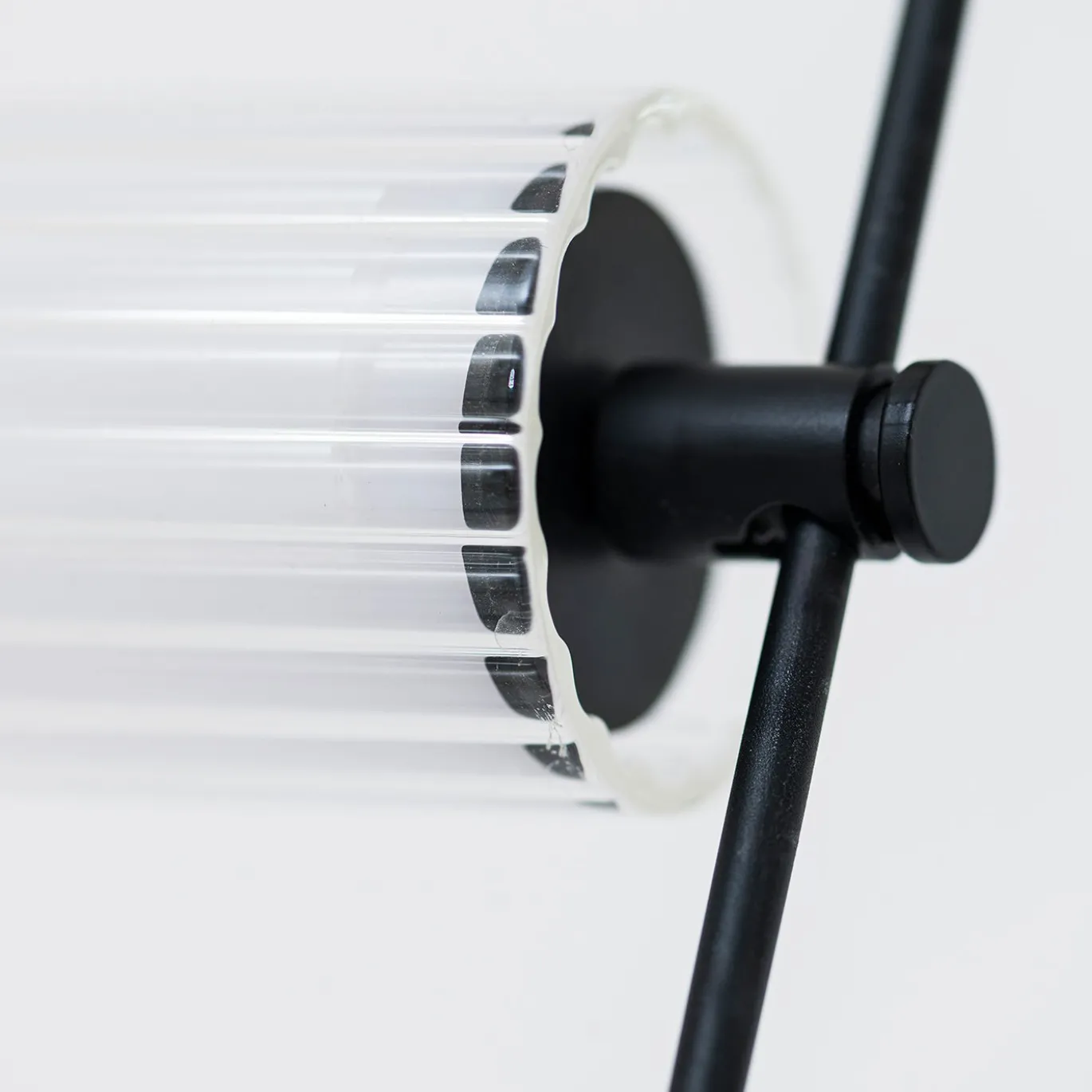 Lampada a Sospensione Ali di Luce Nera