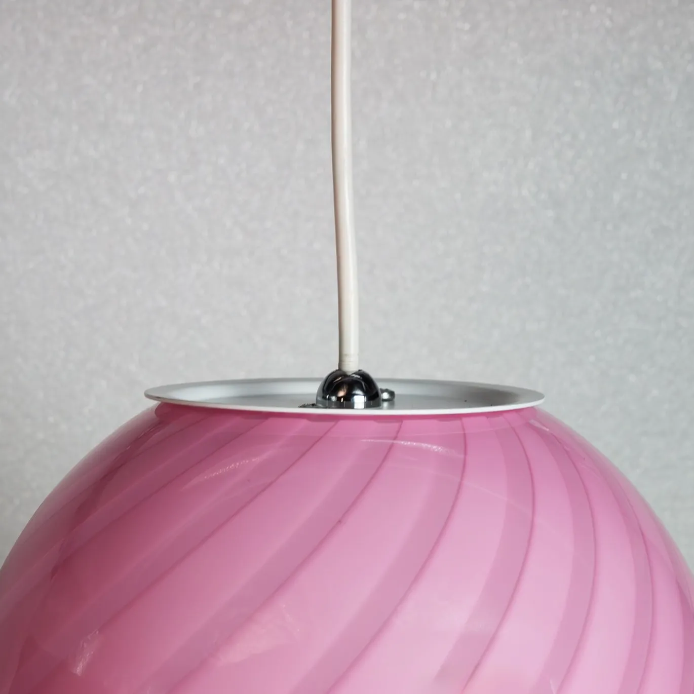 Lampada a sospensione Candy in vetro di Murano Rigadin Ritorto rosa
