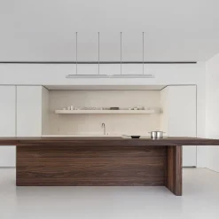 Lampada a sospensione Horizon di John Pawson