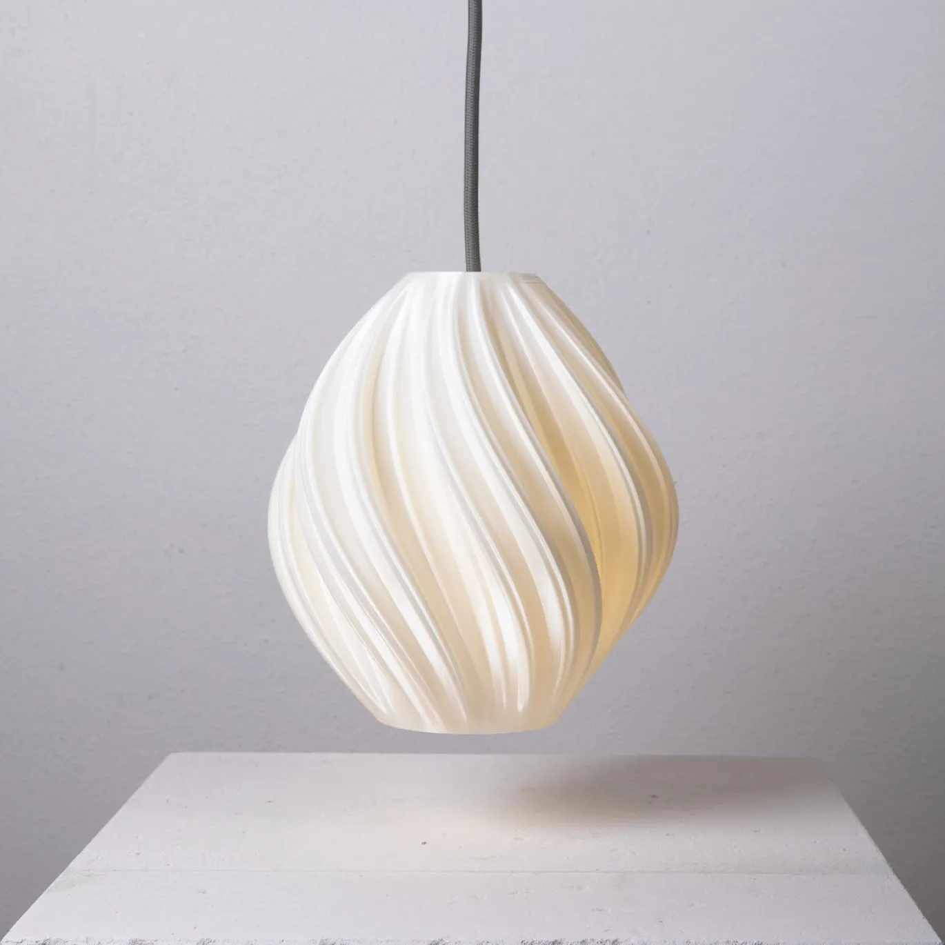 Lampada a sospensione Issey White