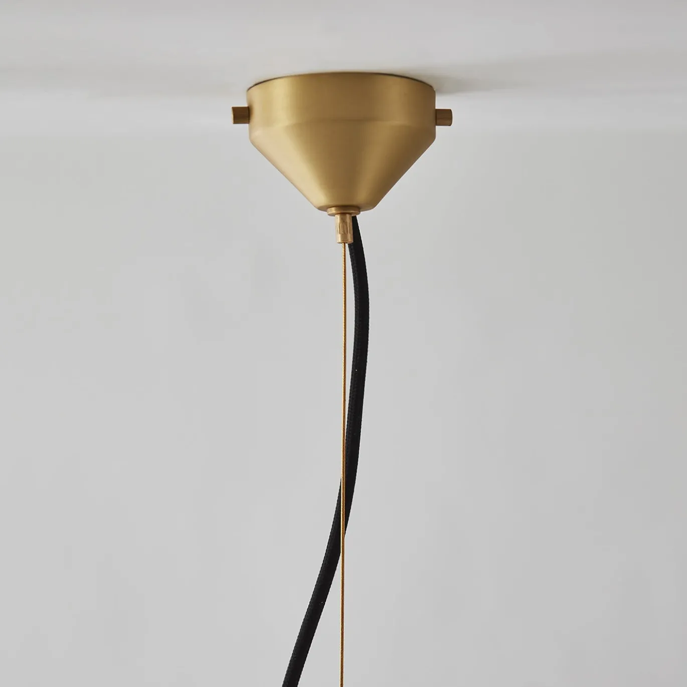 Lampada a Sospensione Lunar in Marmo Rosso Levanto e Onice di Pietro Russo Design