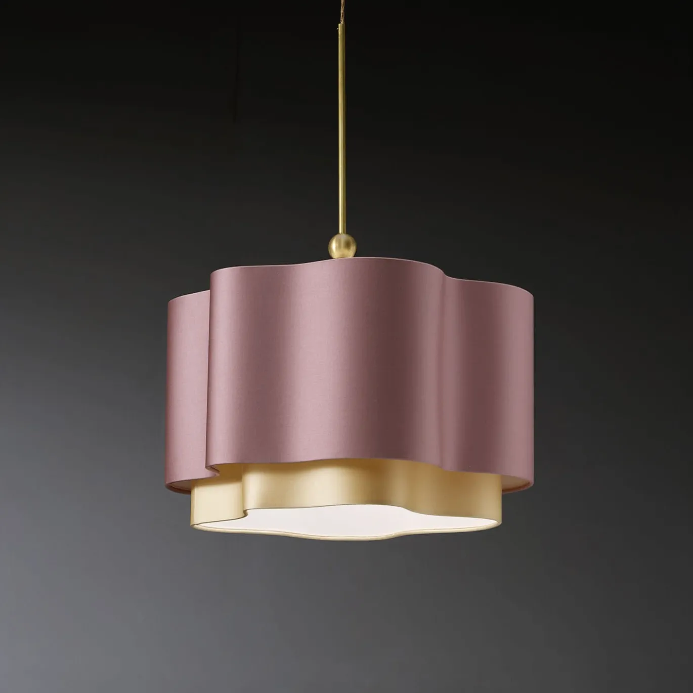 Lampada a sospensione Oxalis Pale Rose di Marta Laudani