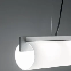Lampada a sospensione Phi di Filippo Taidelli