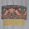 Lampada a sospensione Strawberry Thief con paglia rattan