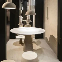 Lampada Cilindrica Sospese E in Pietra di Gumdesign