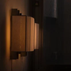 Lampada da parete media Capanni C in lino bianco e acciaio