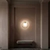 Lampada da parete Obsidian Shield in vetro grigio