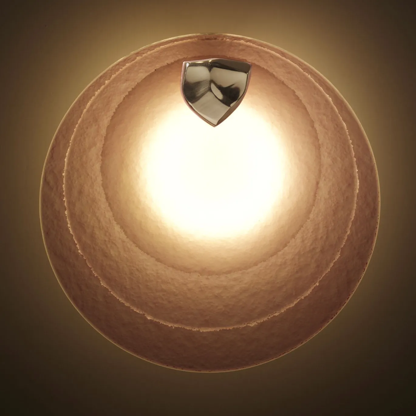 Lampada da parete Rose Shield in vetro rosa